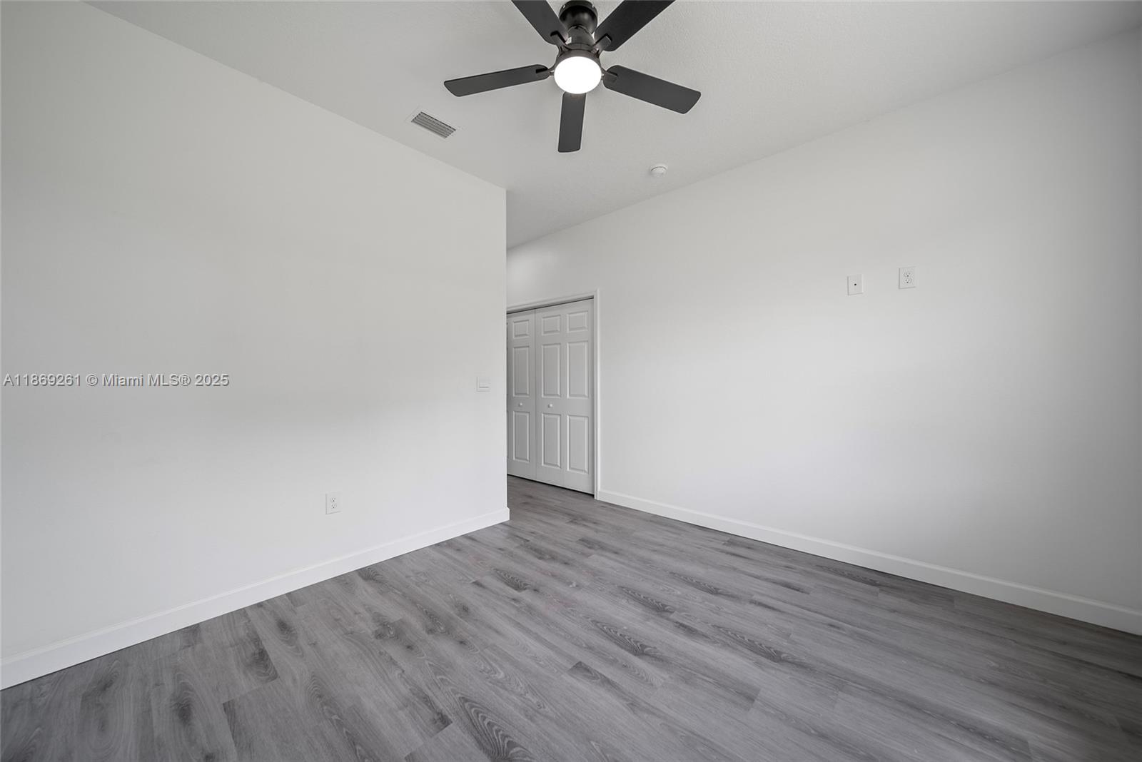 SUN N LAKE EST OF SEBRING - Residential