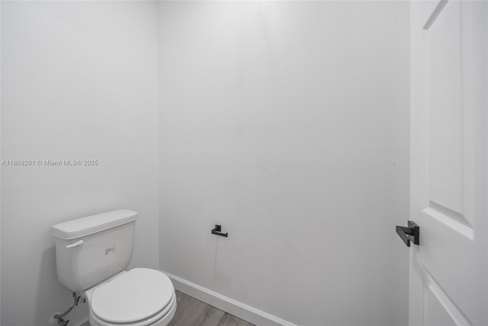 SUN N LAKE EST OF SEBRING - Residential