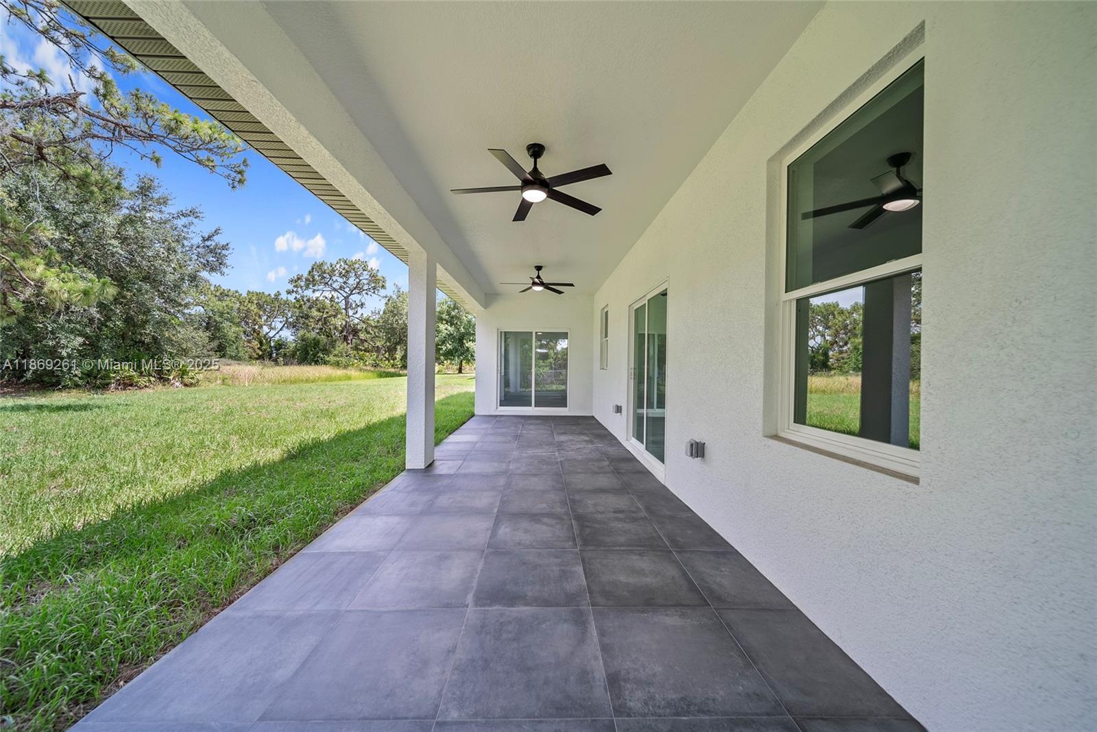 SUN N LAKE EST OF SEBRING - Residential