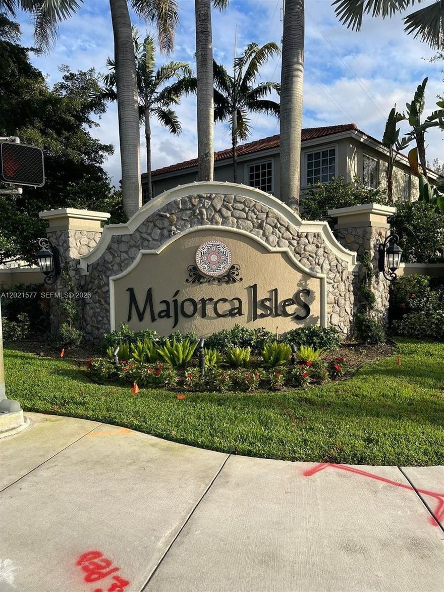 Spacious 3-bedroom, 2.5-bathroom townhouse located in a secure, gated community. All bedrooms are conveniently situated on the second floor and feature brand-new carpeting.
Laundry inside the unit. Excelent Location major Highways. No rental Restrictions, New A/C

Enjoy the peace of mind provided by strict security measures, along with access to fantastic amenities, including a community playground and swimming pool. An ideal location near major highways makes for an easy commute!

Currently occupied by a tenant with a lease agreement at $2,200 per month, valid until Jan 31, 2027.  MOTIVATED SELLER.