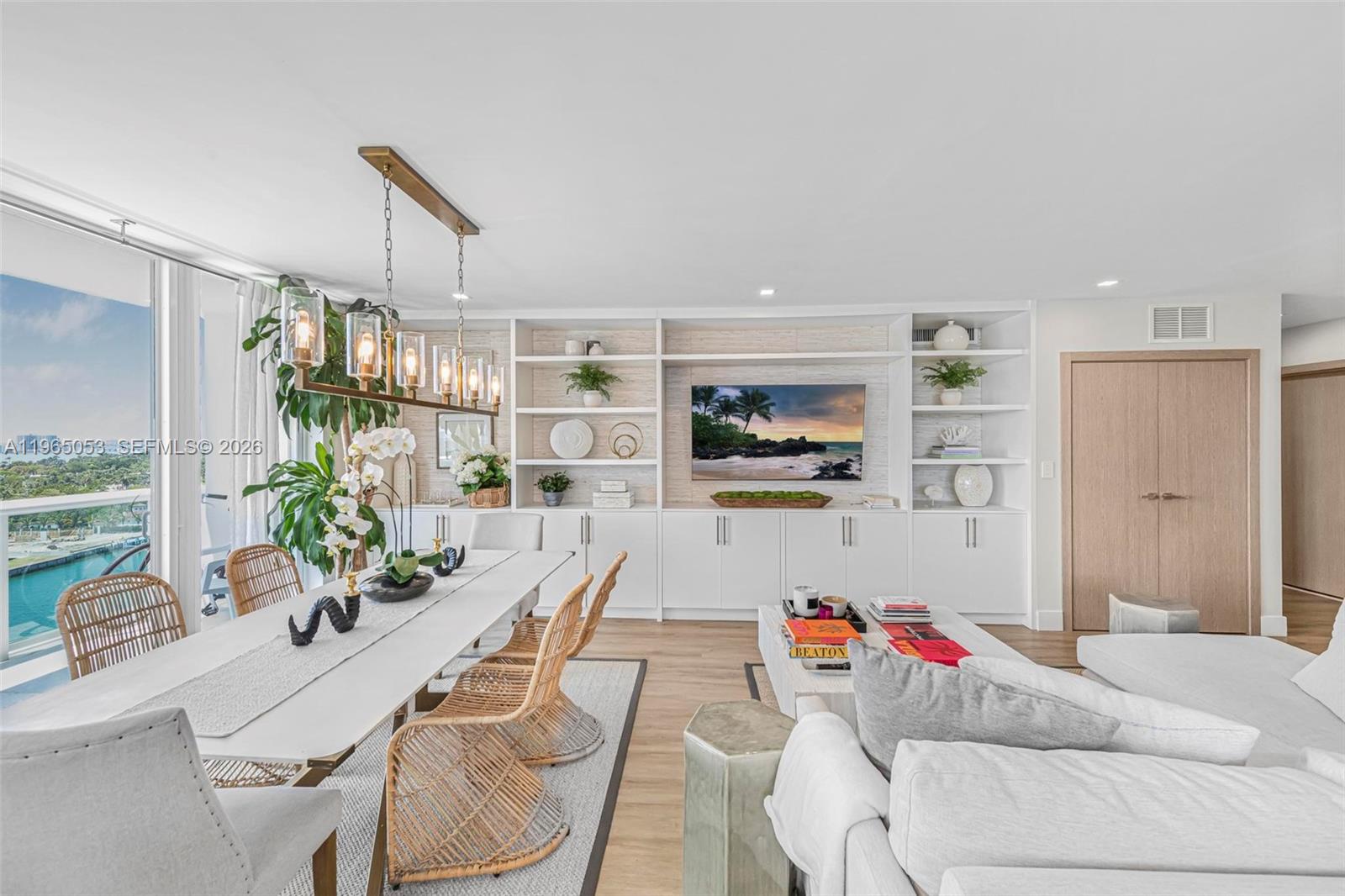 5001 Collins Ave 16A