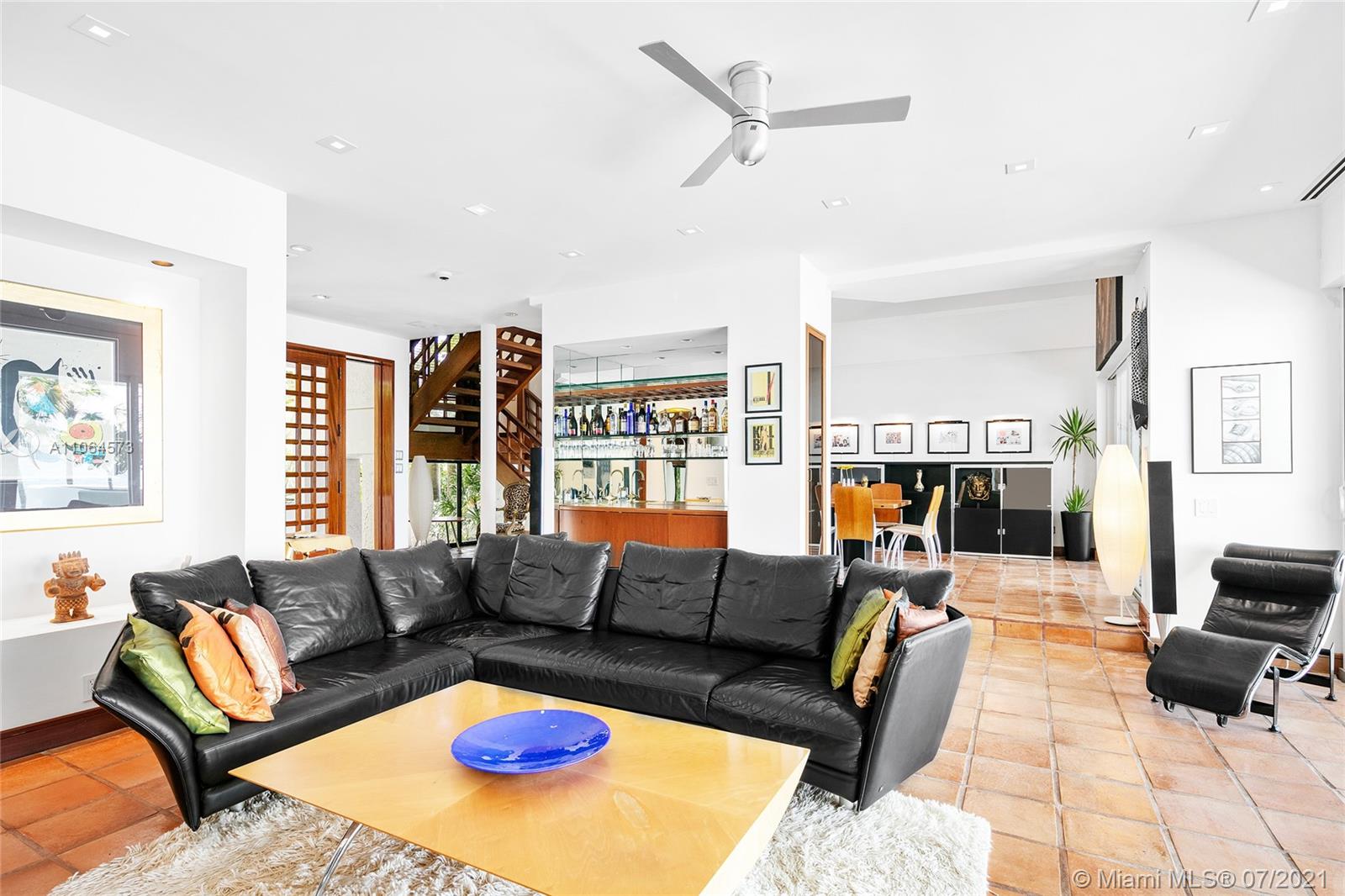 NORTH BAY ISLAND - Residential