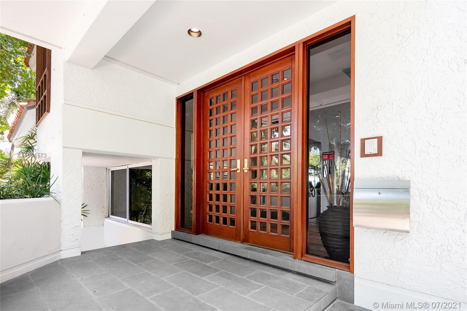 NORTH BAY ISLAND - Residential