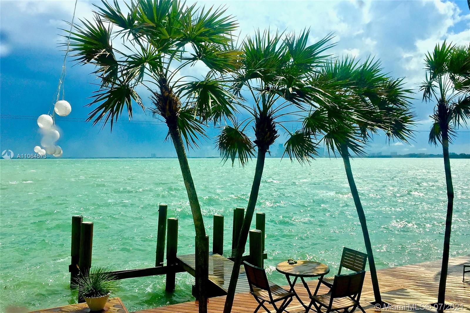 NORTH BAY ISLAND - Residential