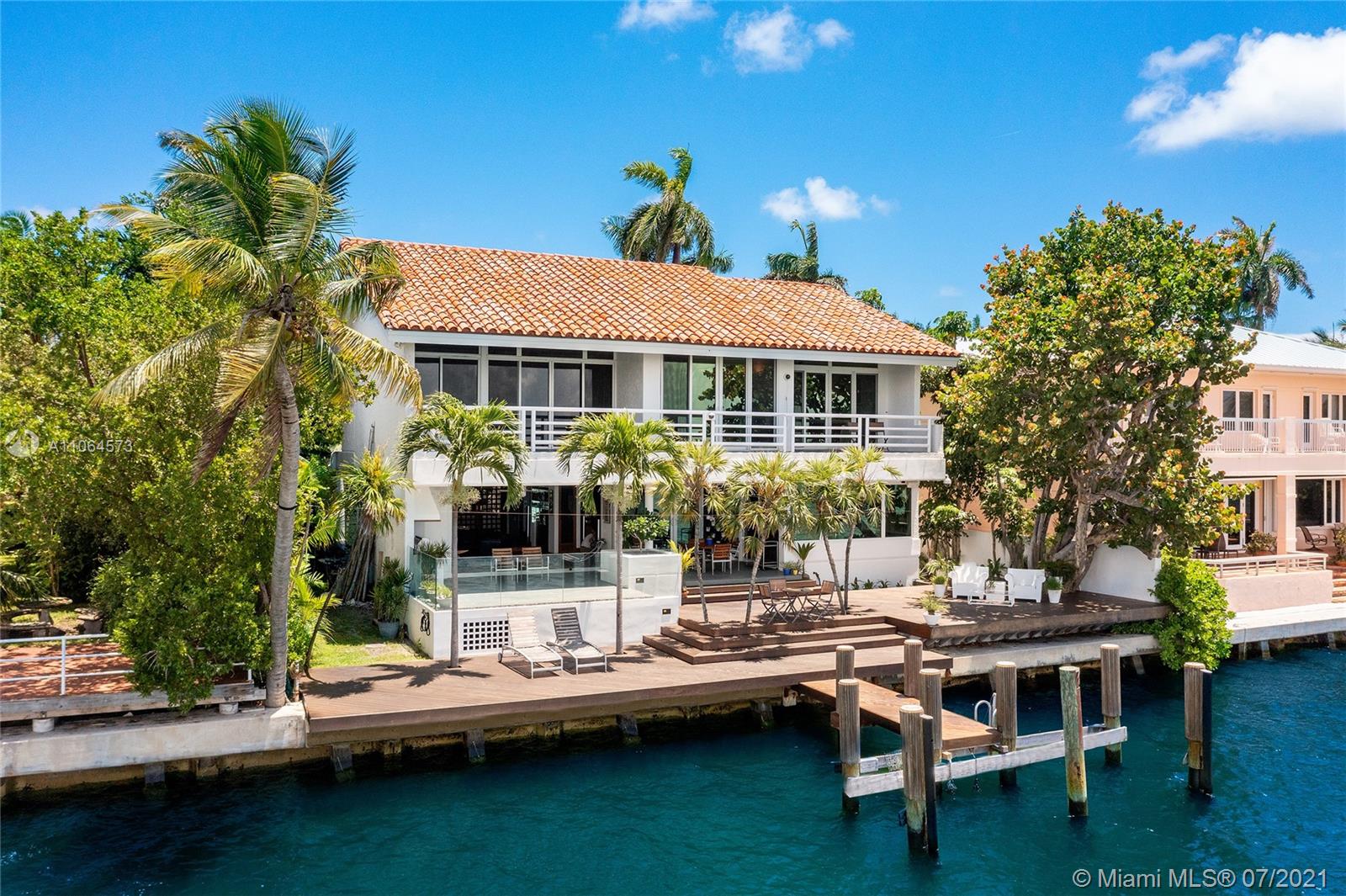 NORTH BAY ISLAND - Residential