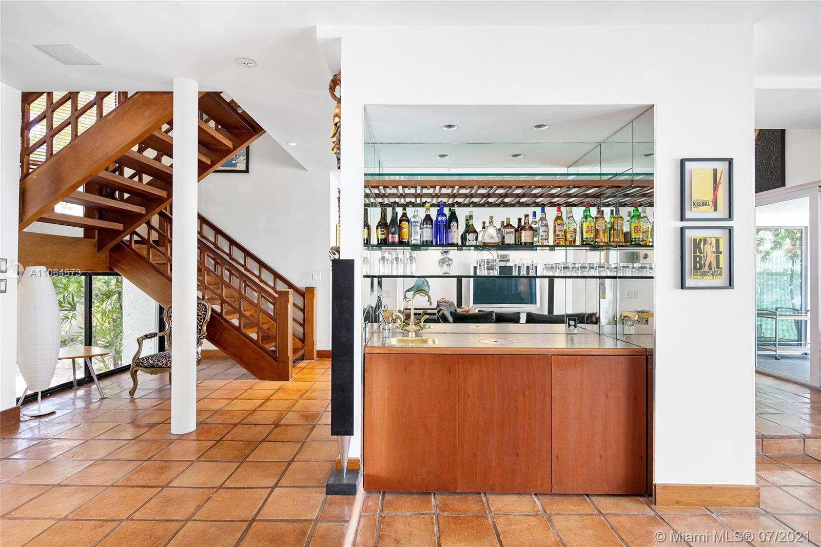 NORTH BAY ISLAND - Residential