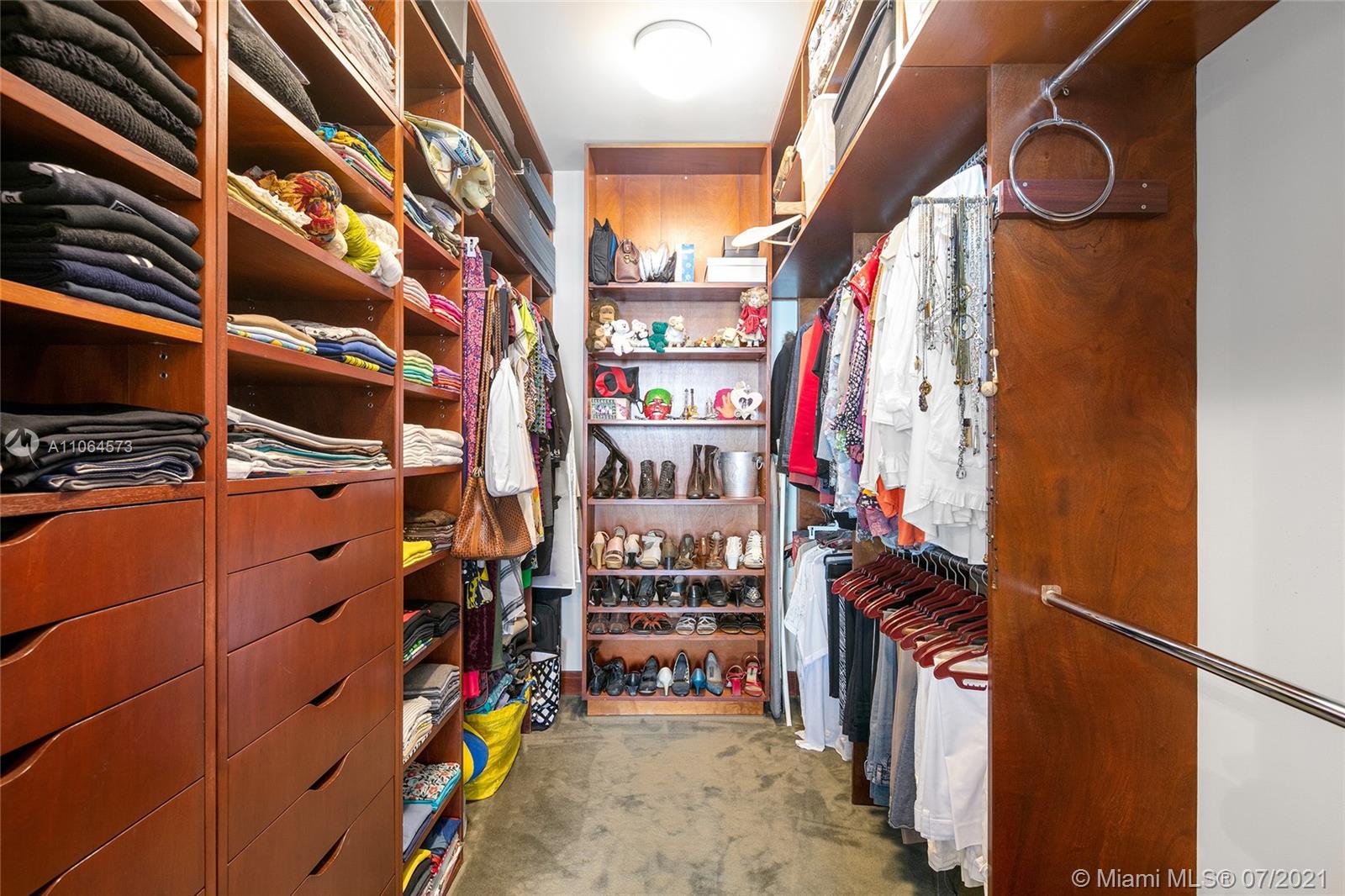 NORTH BAY ISLAND - Residential