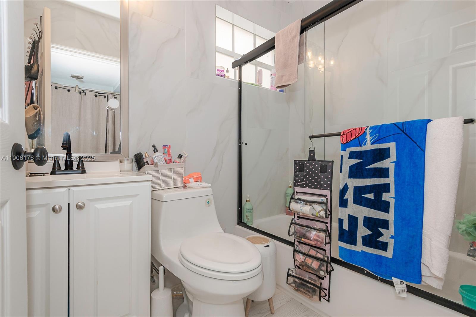 GARDEN CITY - Residential