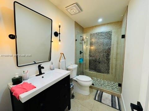 WINSTON PARK UNIT TWO - Residential