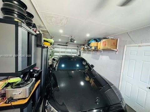 WINSTON PARK UNIT TWO - Residential