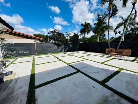 WINSTON PARK UNIT TWO - Residential