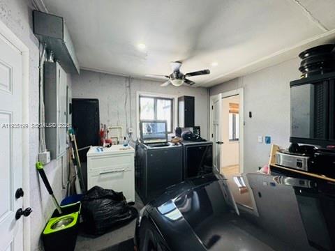 WINSTON PARK UNIT TWO - Residential