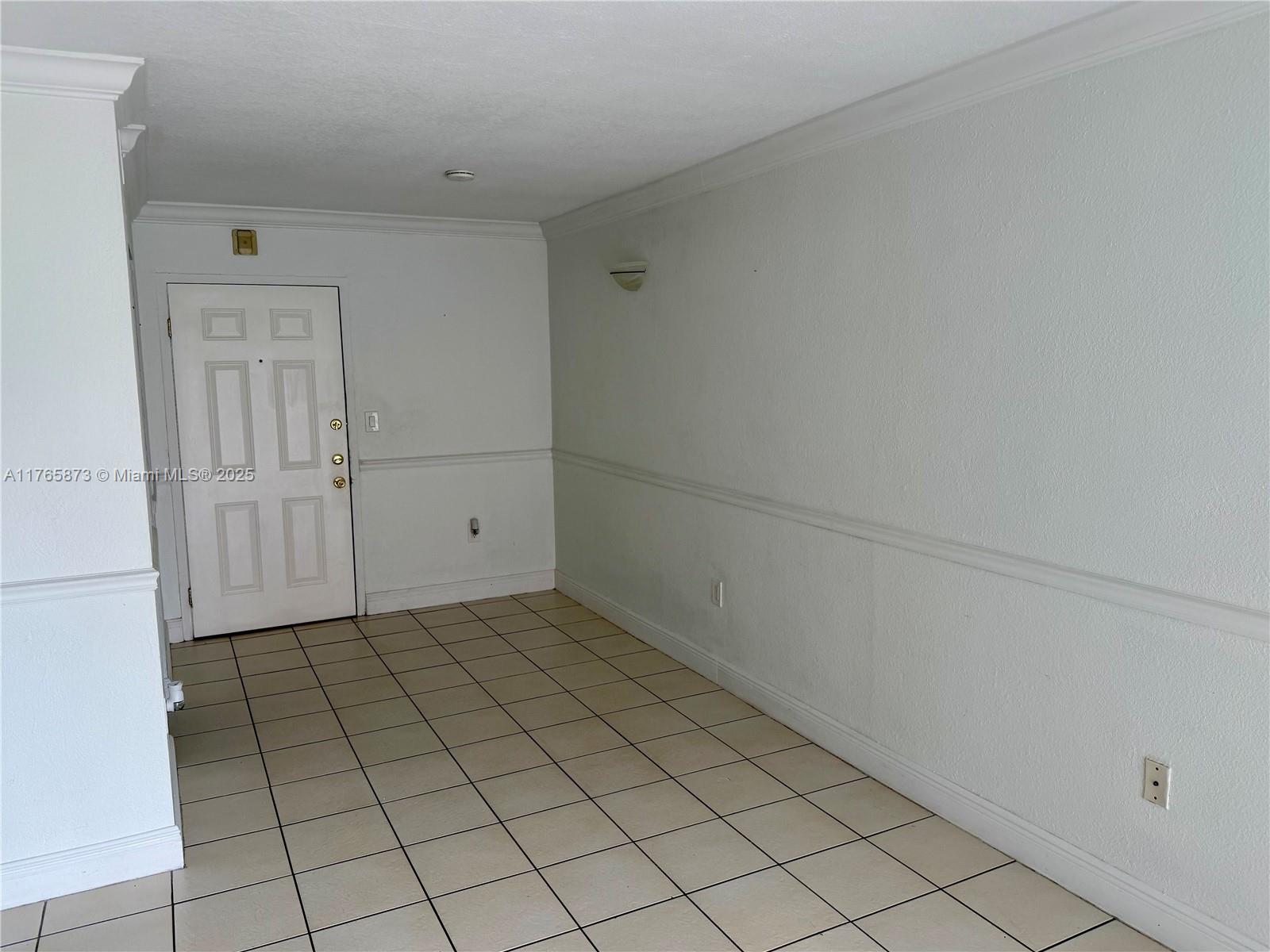 SUNSET PALMS EAST CONDO - Residential