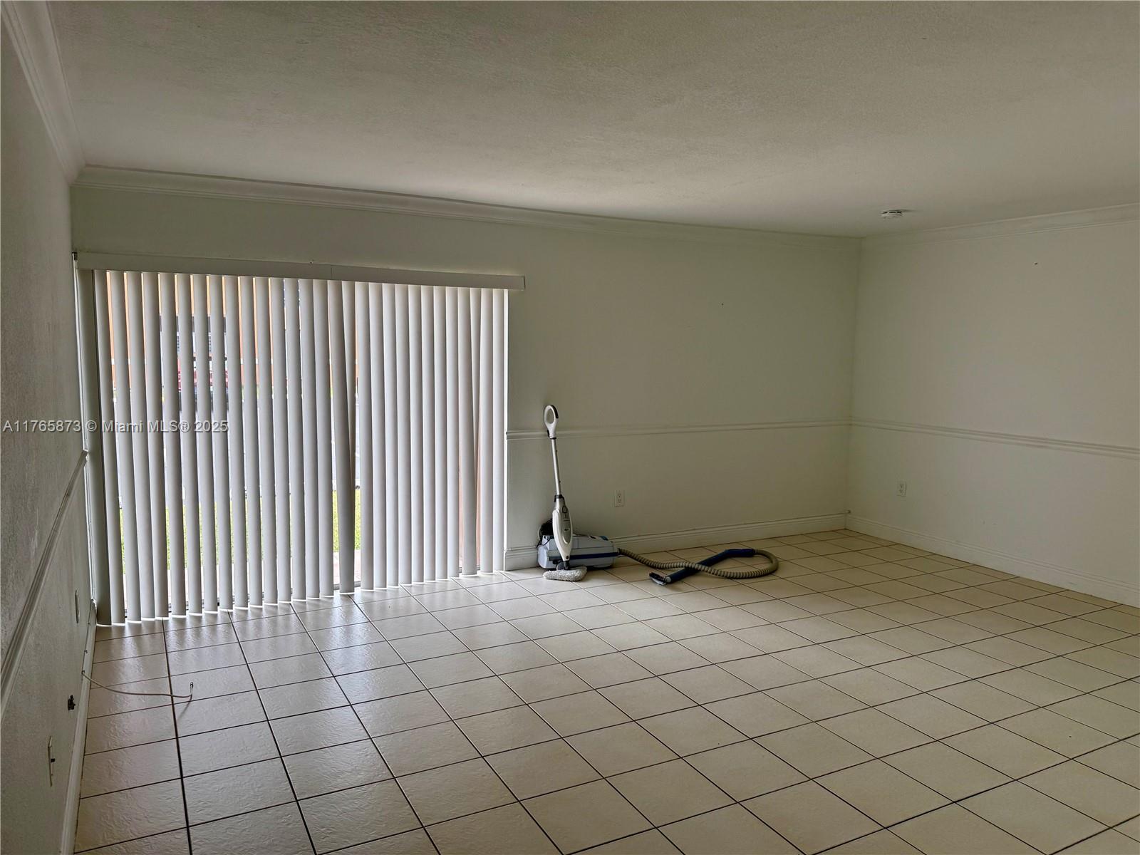 SUNSET PALMS EAST CONDO - Residential