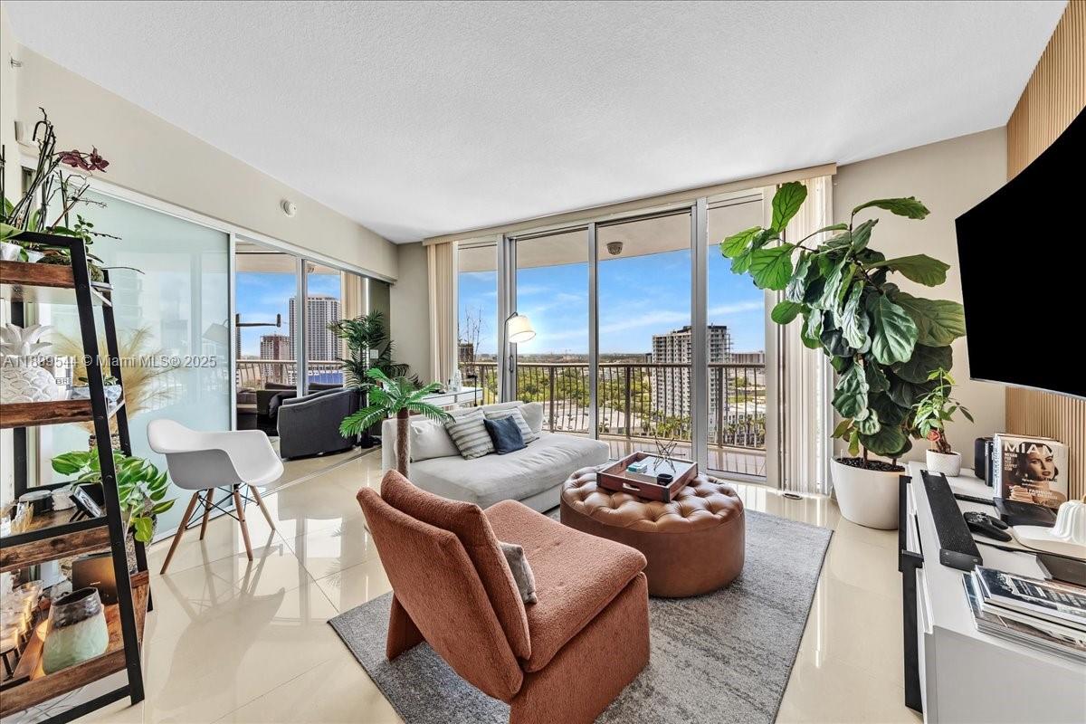 OPERA TOWER CONDO - Residential Lease