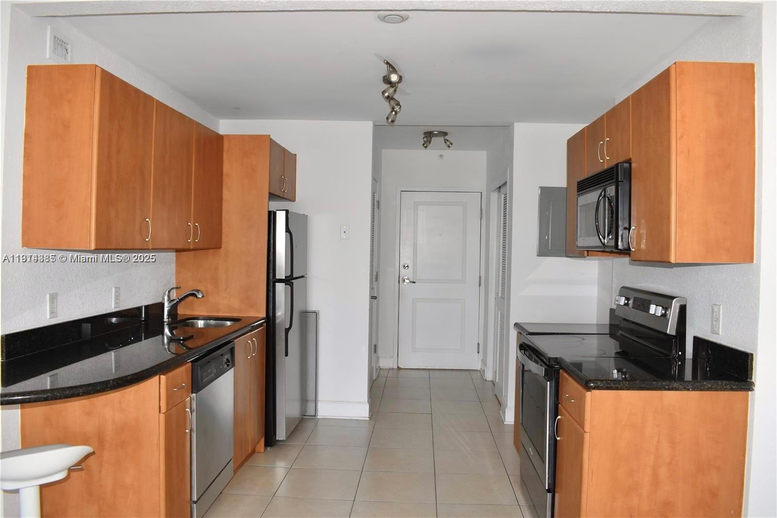 401 BLU OF NORTH BEACH CO - Residential