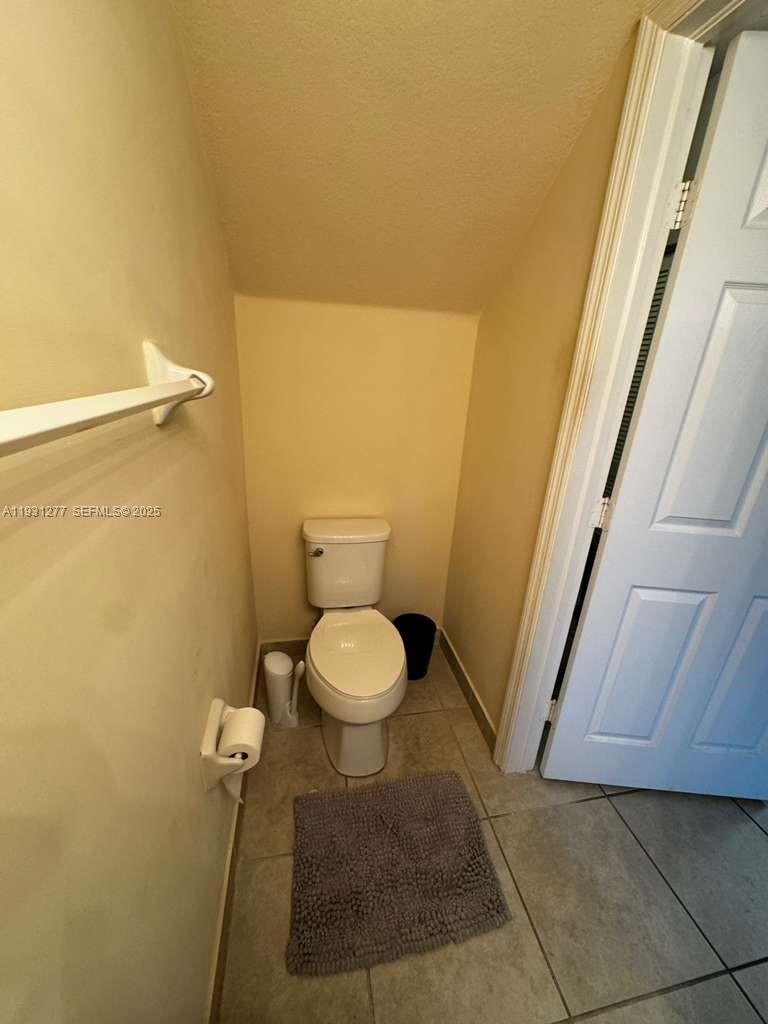 FIJI CONDO NO 1 - Residential Lease