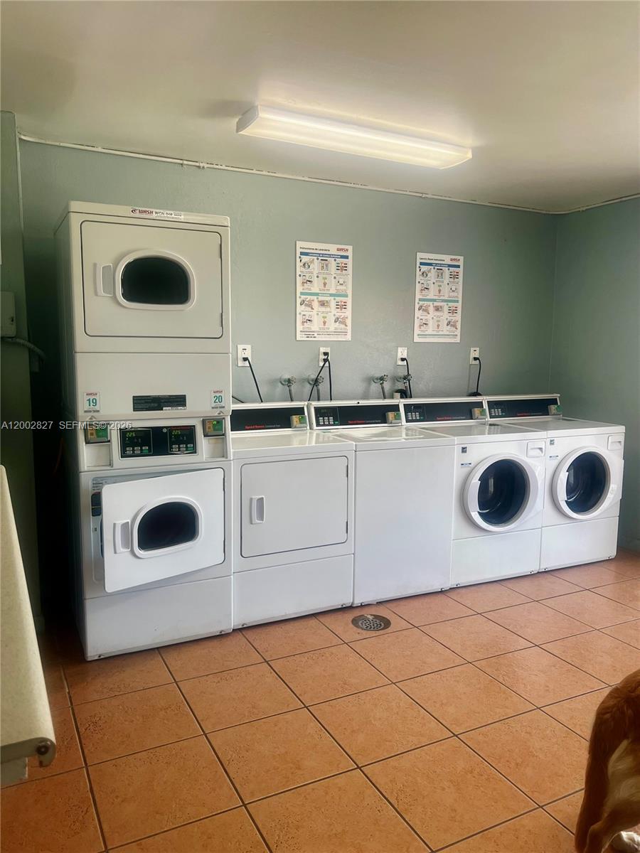 NEWPORT CONDO - Residential Lease