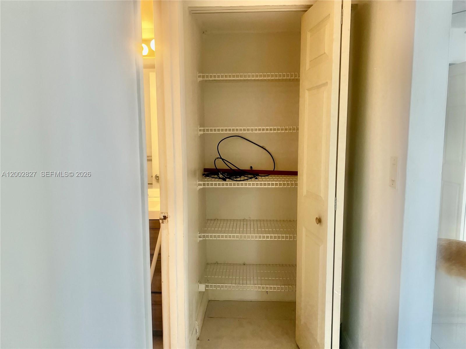 NEWPORT CONDO - Residential Lease