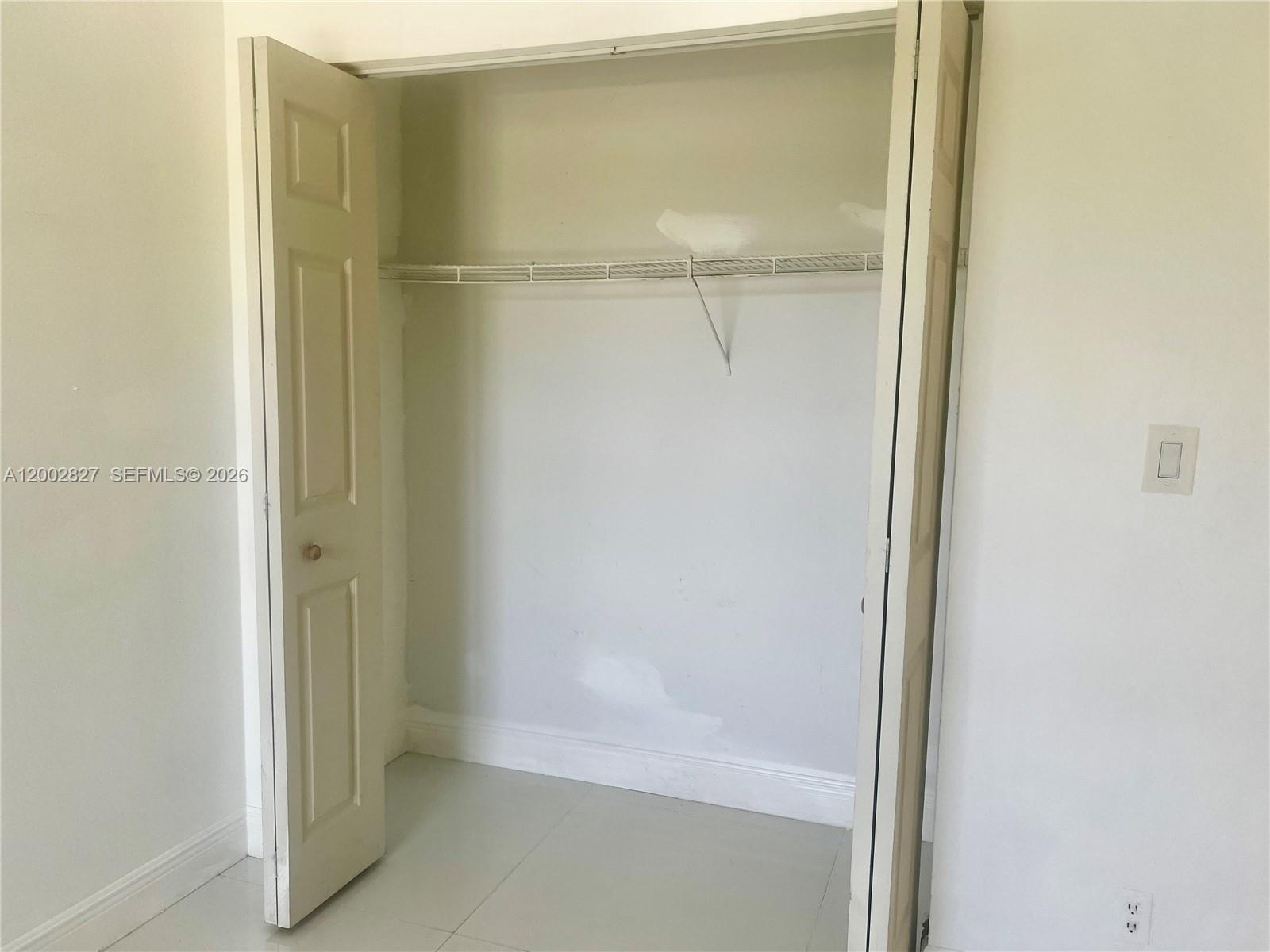 NEWPORT CONDO - Residential Lease