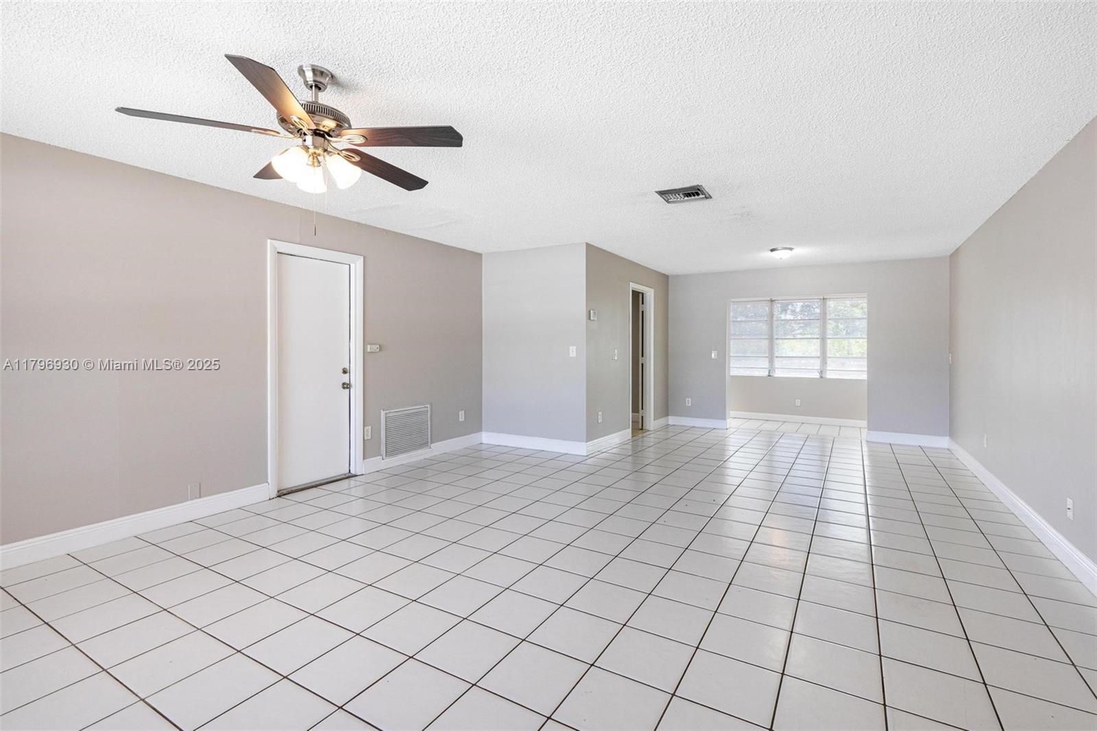 SANDALFOOT COVE SEC 3 - Residential