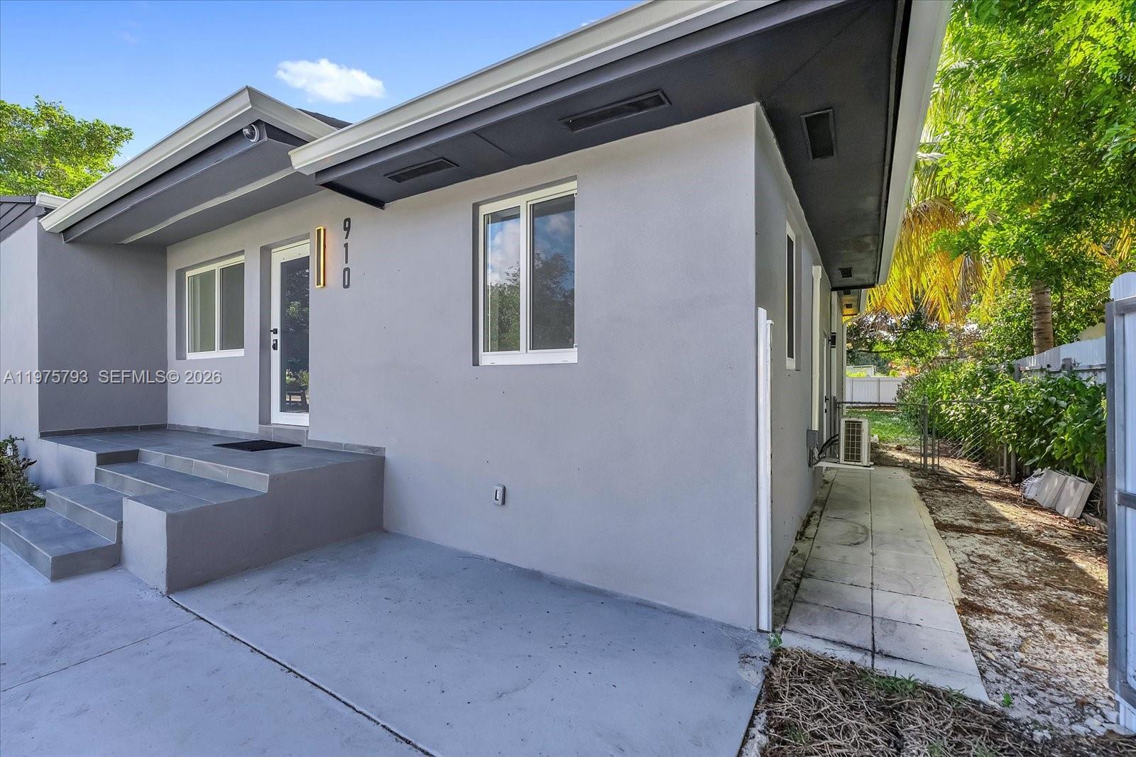 DE PAULY HEIGHTS - Residential