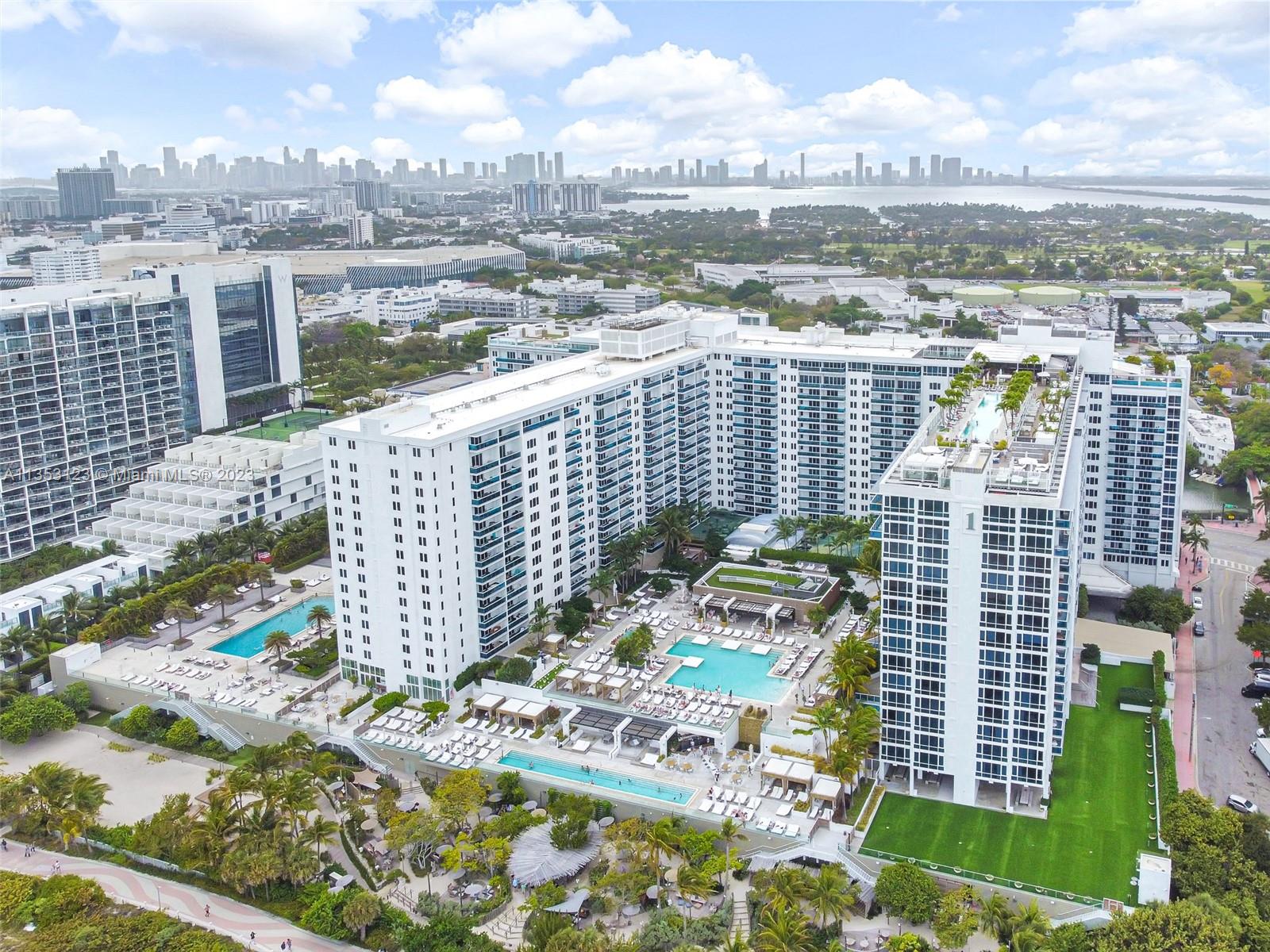 RONEY PALACE CONDO - Residential Lease