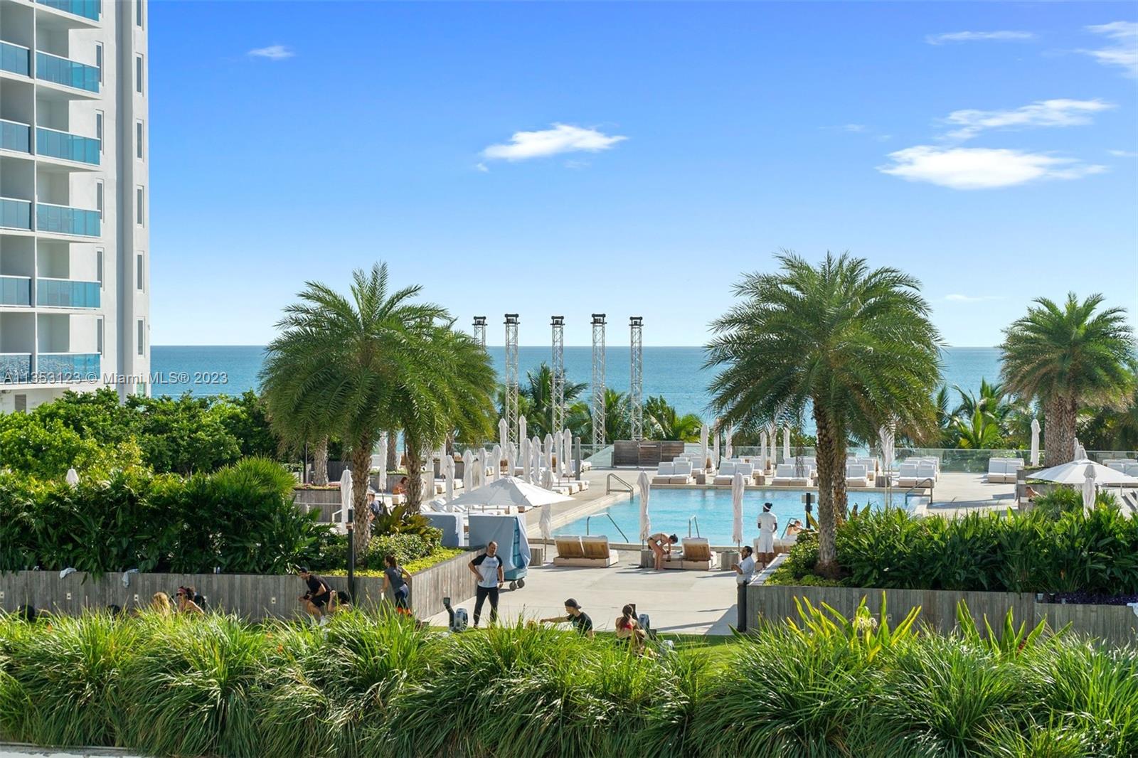 RONEY PALACE CONDO - Residential Lease