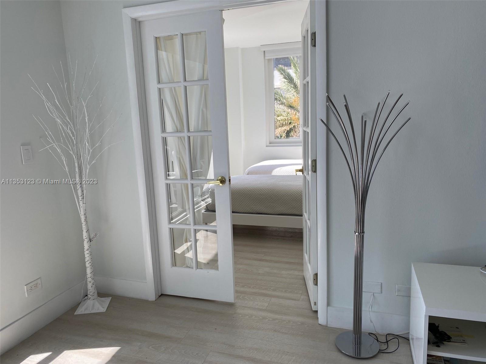 RONEY PALACE CONDO - Residential Lease