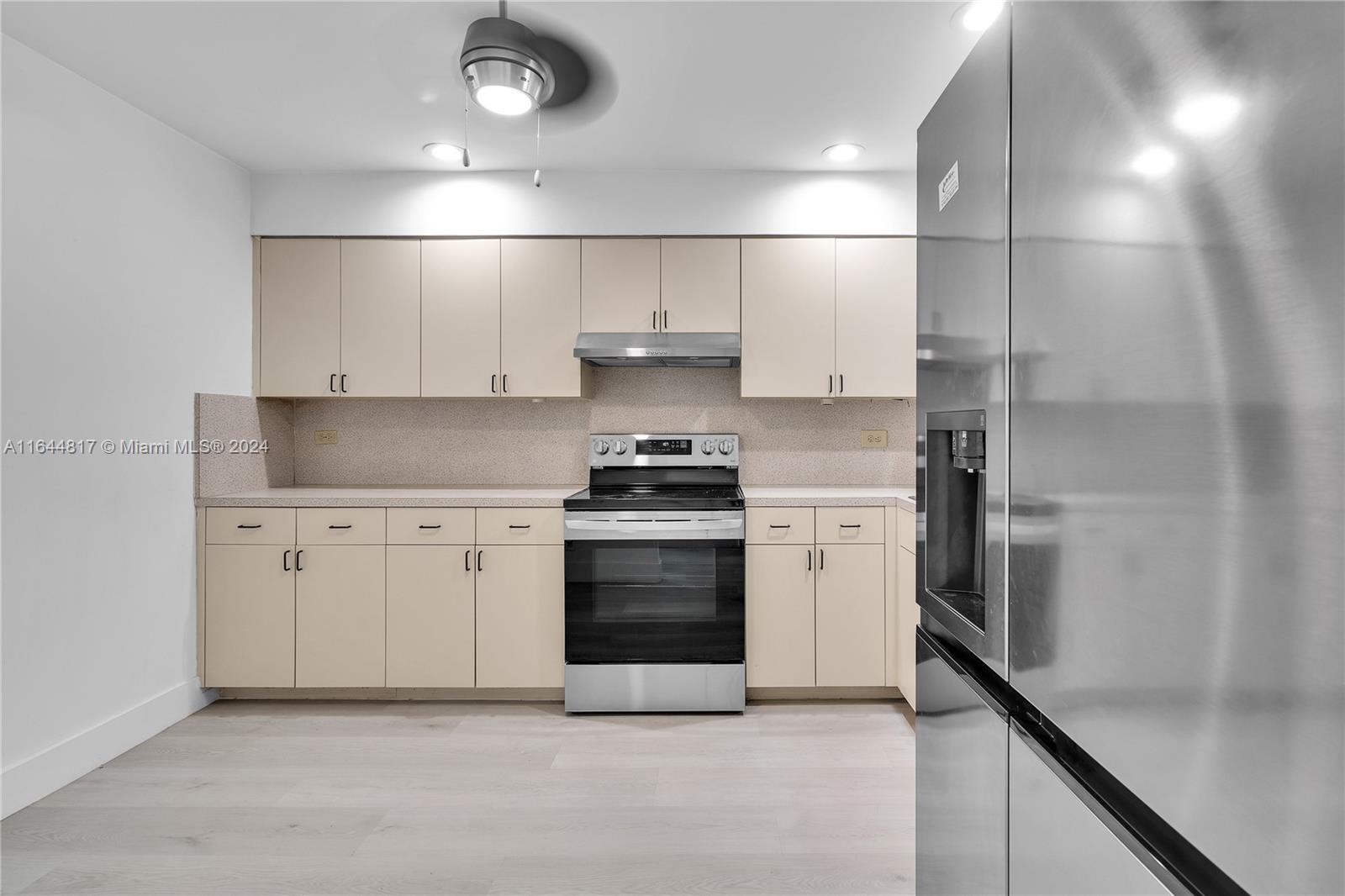OAK PATHS CONDO - Residential