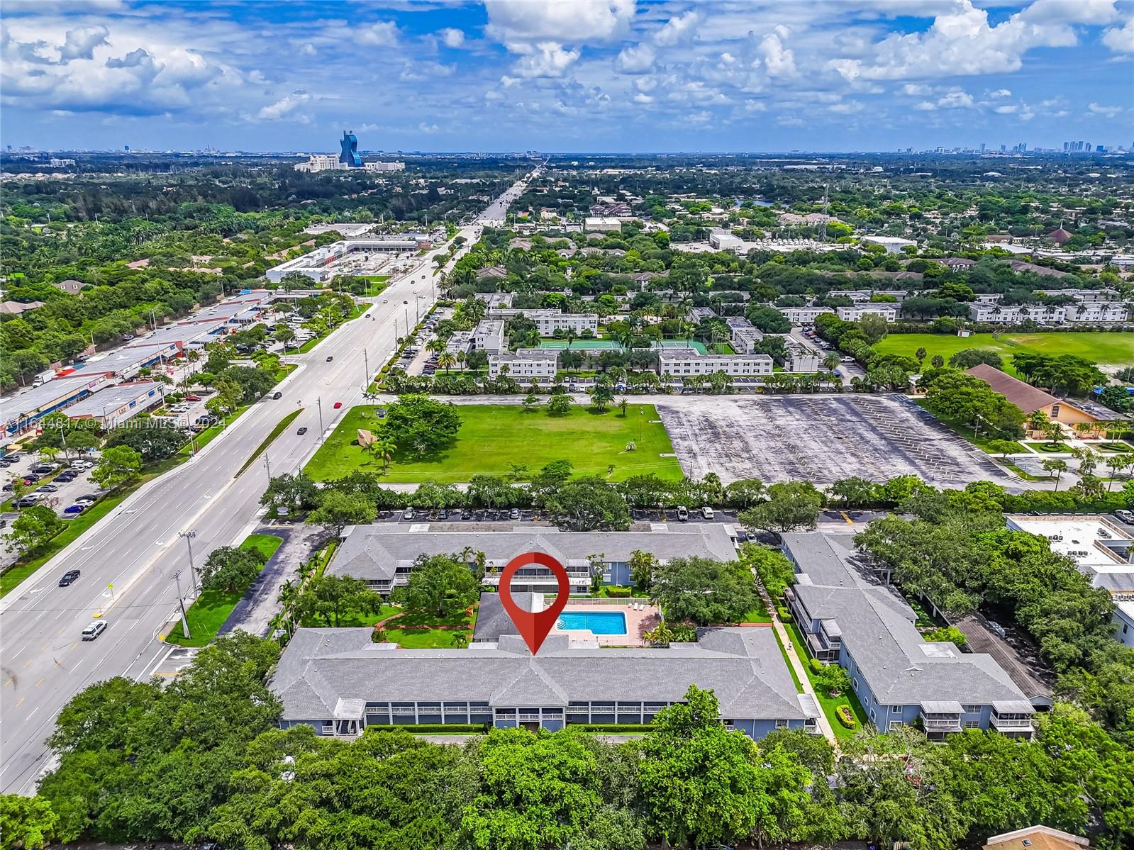 OAK PATHS CONDO - Residential