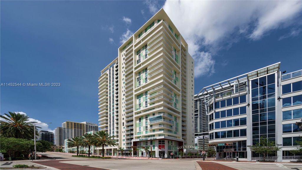 Photo of 4 W Las Olas Blvd #1908, Fort Lauderdale, FL 33301 (MLS # A11452544)