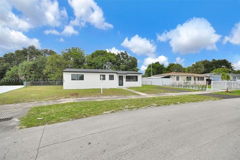 Photo of 16930 NW 37th Pl, Miami Gardens, FL 33055 (MLS # A12057195)