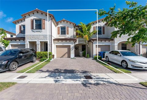 10237 SW 228th Ter 10237 Miami FL 33190