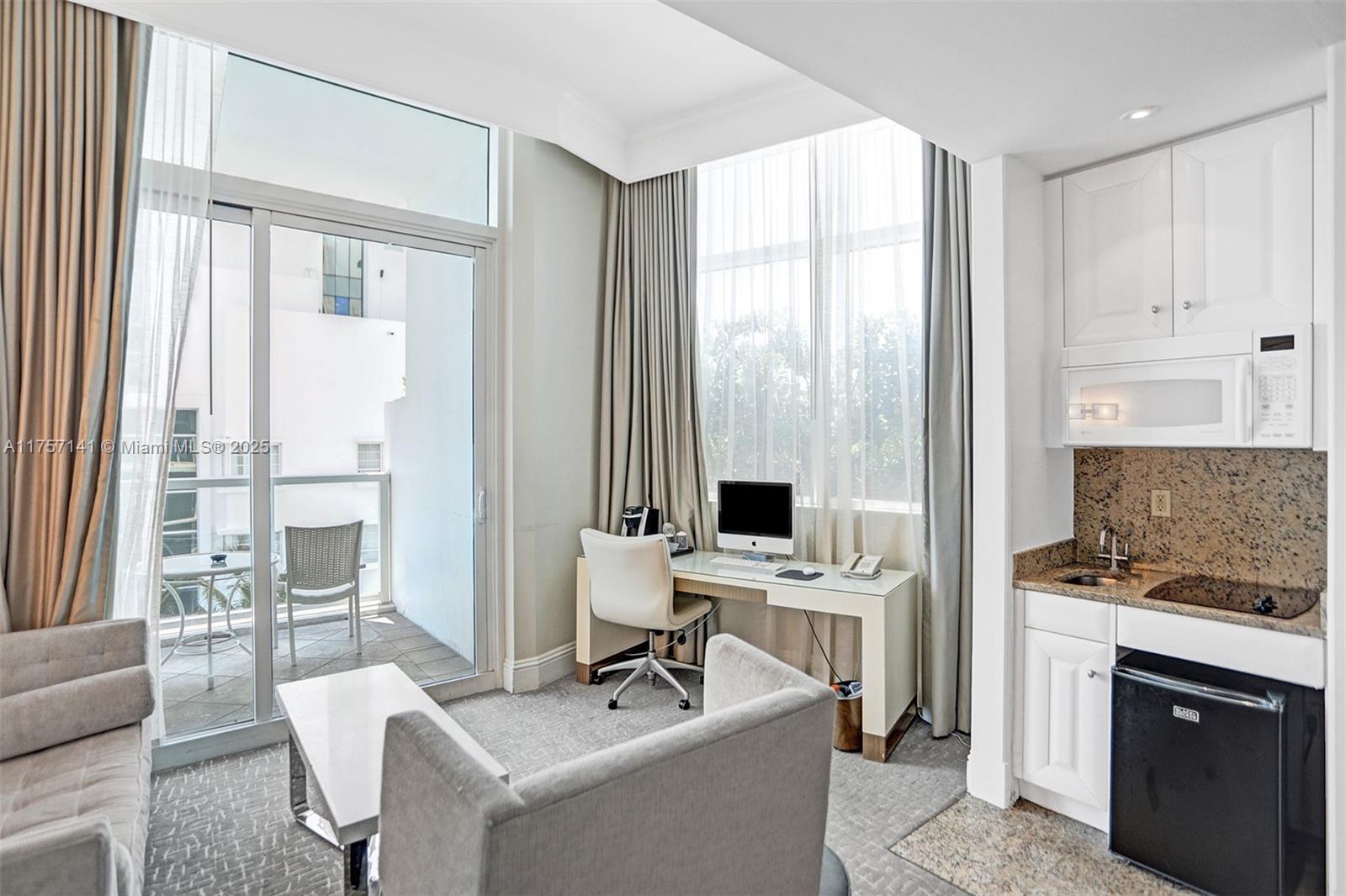 FONTAINEBLEAU II TRESOR - Residential