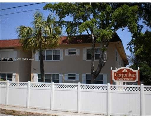 Will not last, 2/2 with lots of closets, Impact windows, central a/c, community pool, No age restrictions, quick approval.
Two miles from the beach, lose to all major highways.
Only one car permitted per unit, Laundry in the building.