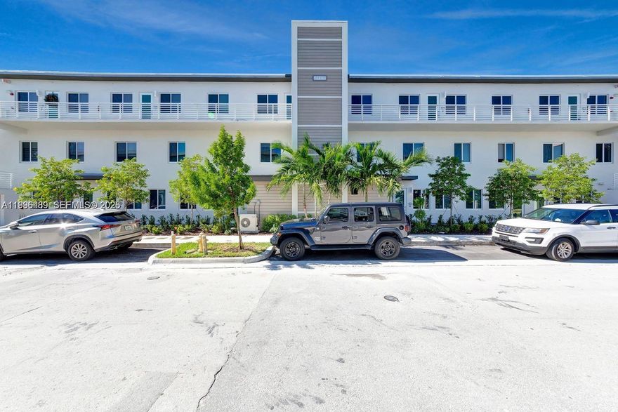 This modern and spacious 3 bedroom / 2 bathroom condo is located in the beautiful community of Landmark at Doral. It boasts a spacious living and dining area, kitchen with stainless appliances, and ceramic floors throughout. Walking distance to the state-of-the-art complex, Landmark Club, which features an array of luxury style amenities such a clubhouse, swimming pool, splash park, tennis courts and open-air amphitheater. Located in the heart of Doral near great schools, restaurants, and shopping/entertainment spots.