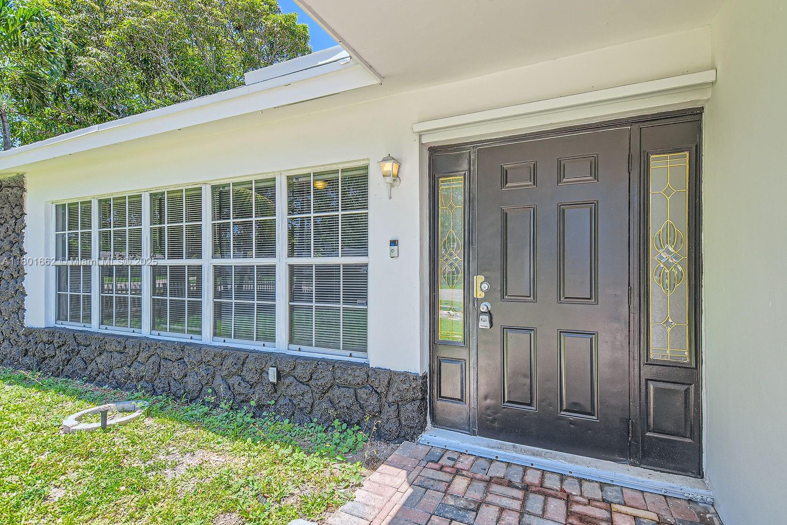 6714 Boulevard Of Champions