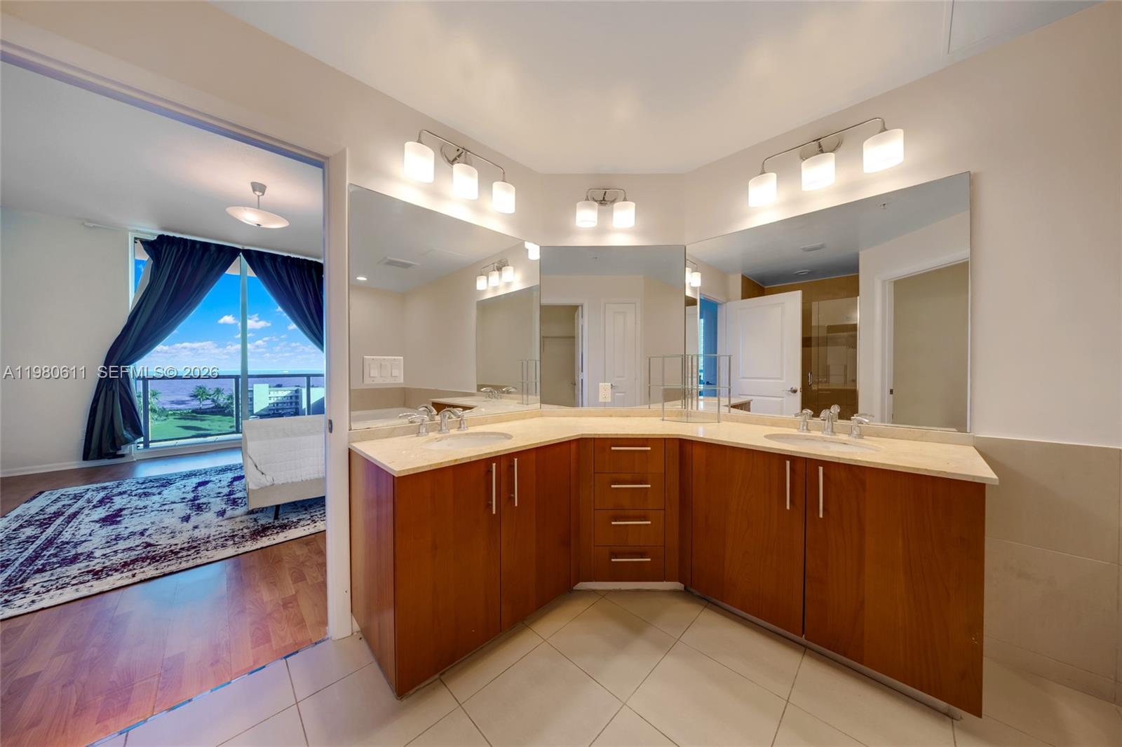 OCEAN MARINE YACHT CLUB C - Residential