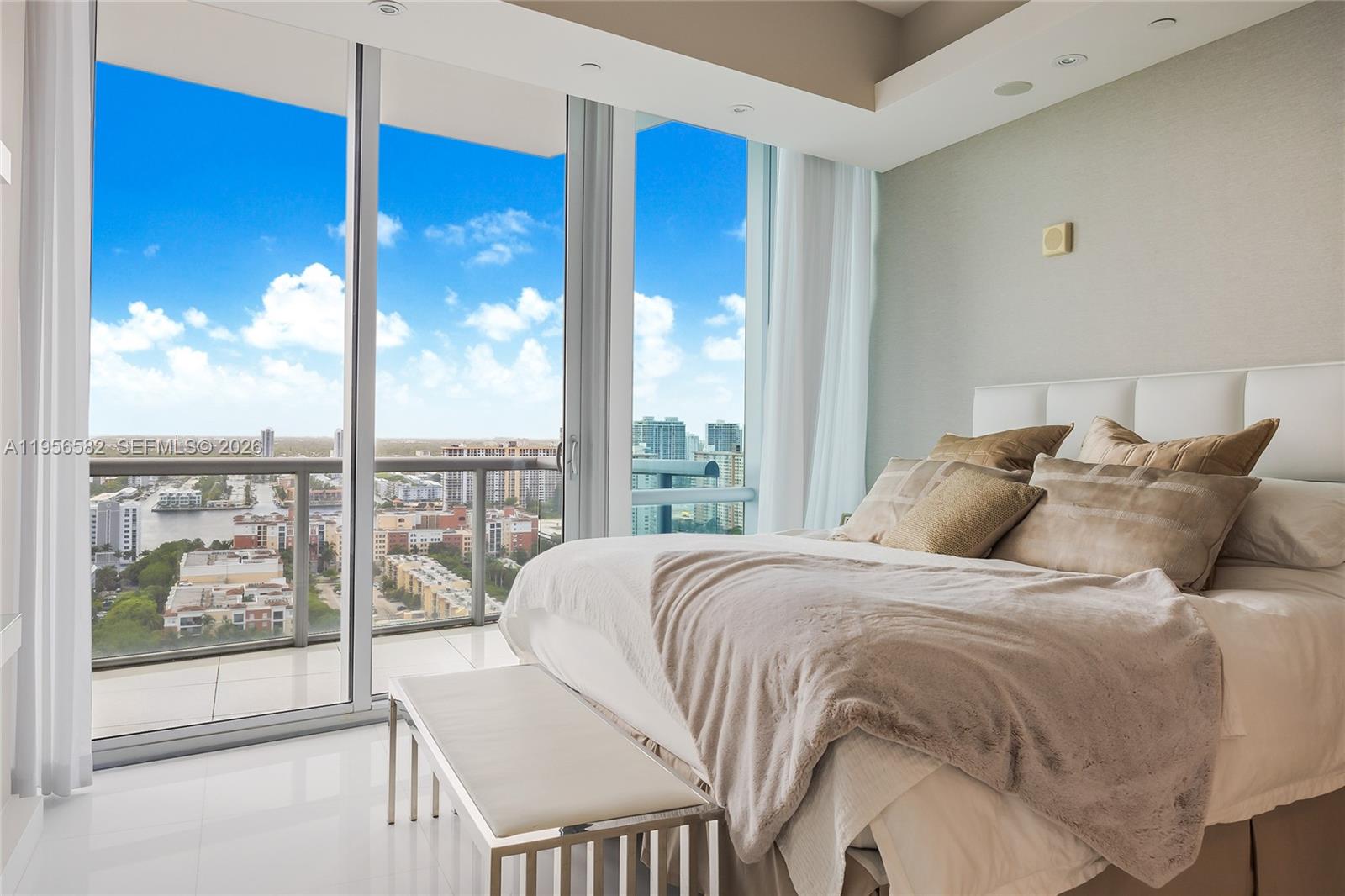 JADE OCEAN CONDO - Residential