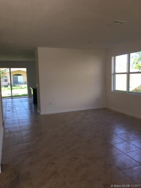 COUNTRY GARDENS SOUTH - Residential