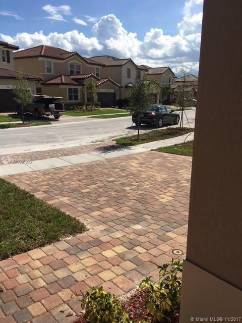 COUNTRY GARDENS SOUTH - Residential