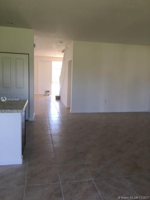 COUNTRY GARDENS SOUTH - Residential