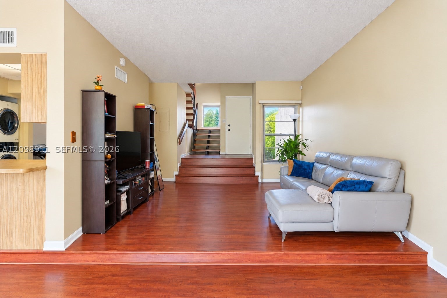 735 NW 105th Pl C3