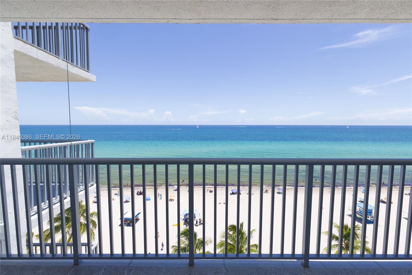 EDGEWATER BEACH TOWERS CO - Residential