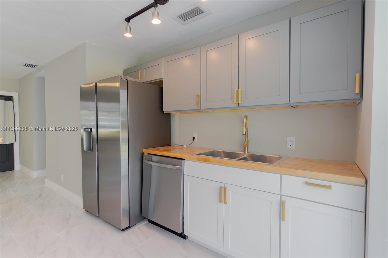 DELL PARK - Residential