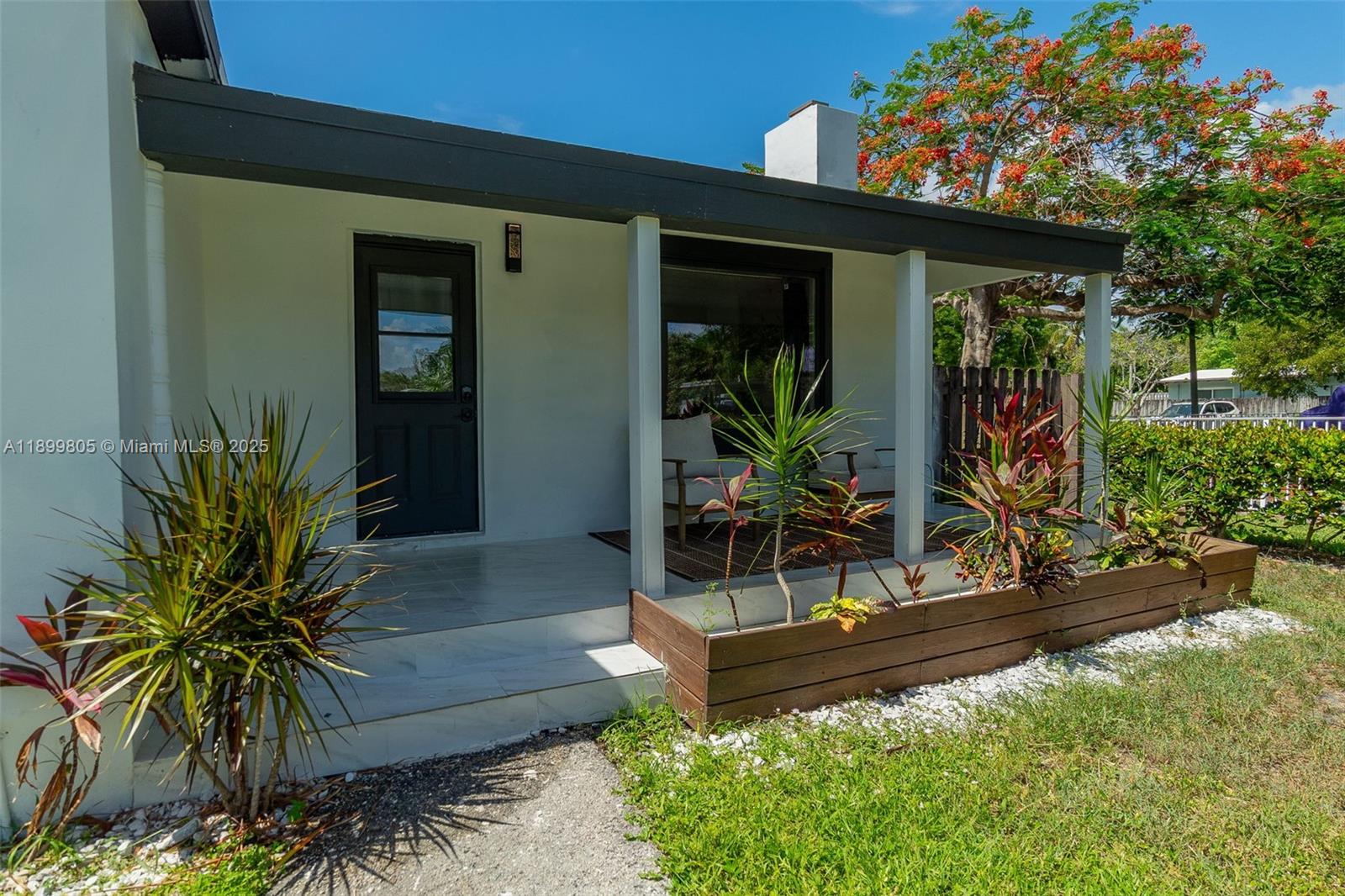 View photos, virtual tours, details... 246 NE 13th St