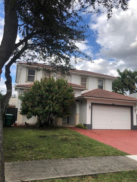 8767 NW 139th Ter Miami Lakes FL 33018