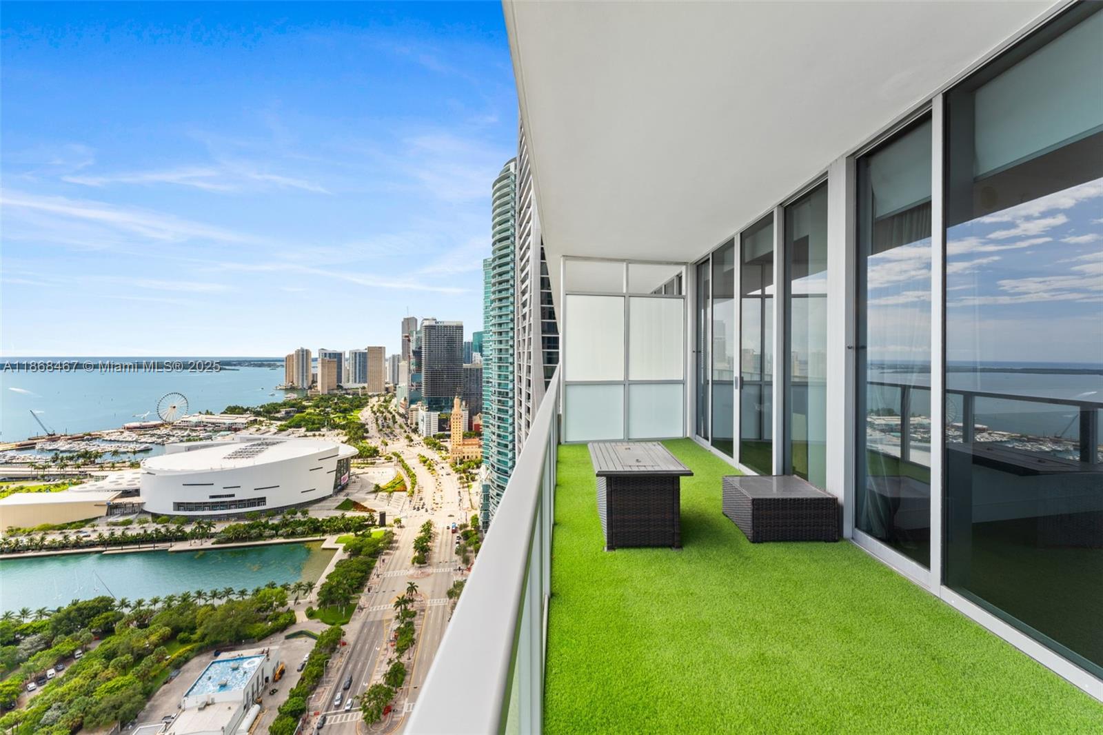 MARQUIS CONDO - Residential