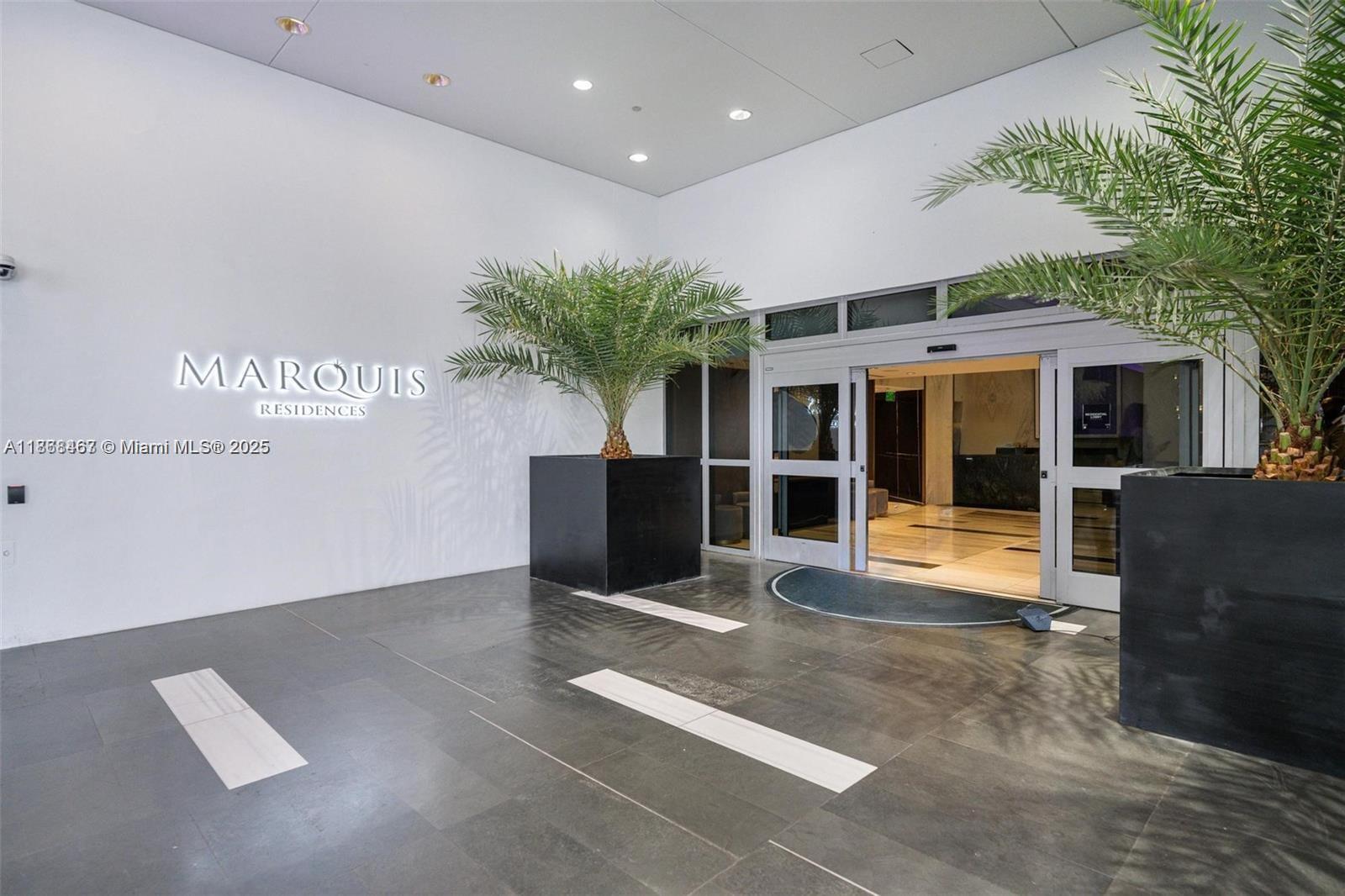 MARQUIS CONDO - Residential